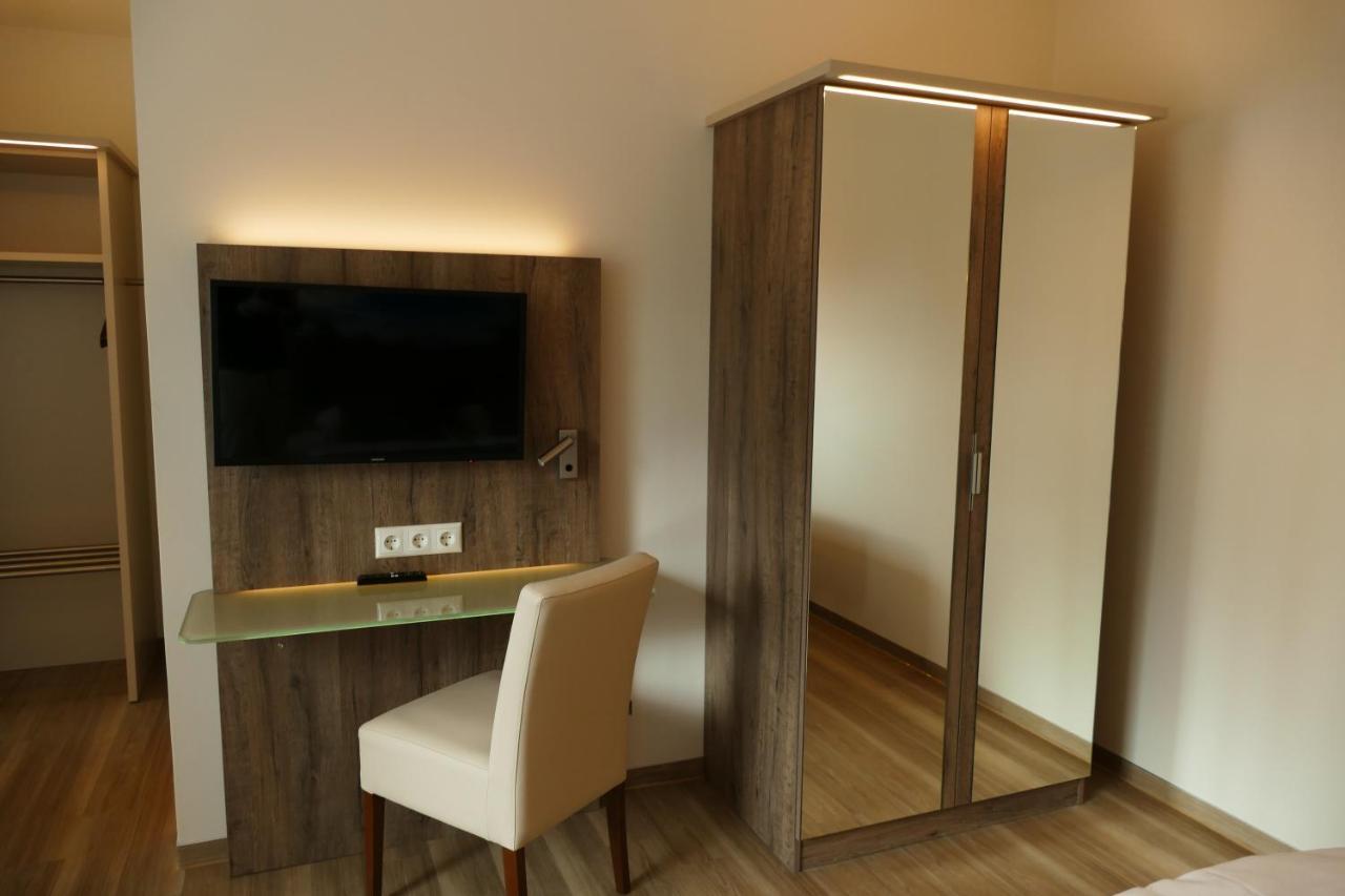 Meyn'S Apartments & Hotel Soltau Ngoại thất bức ảnh