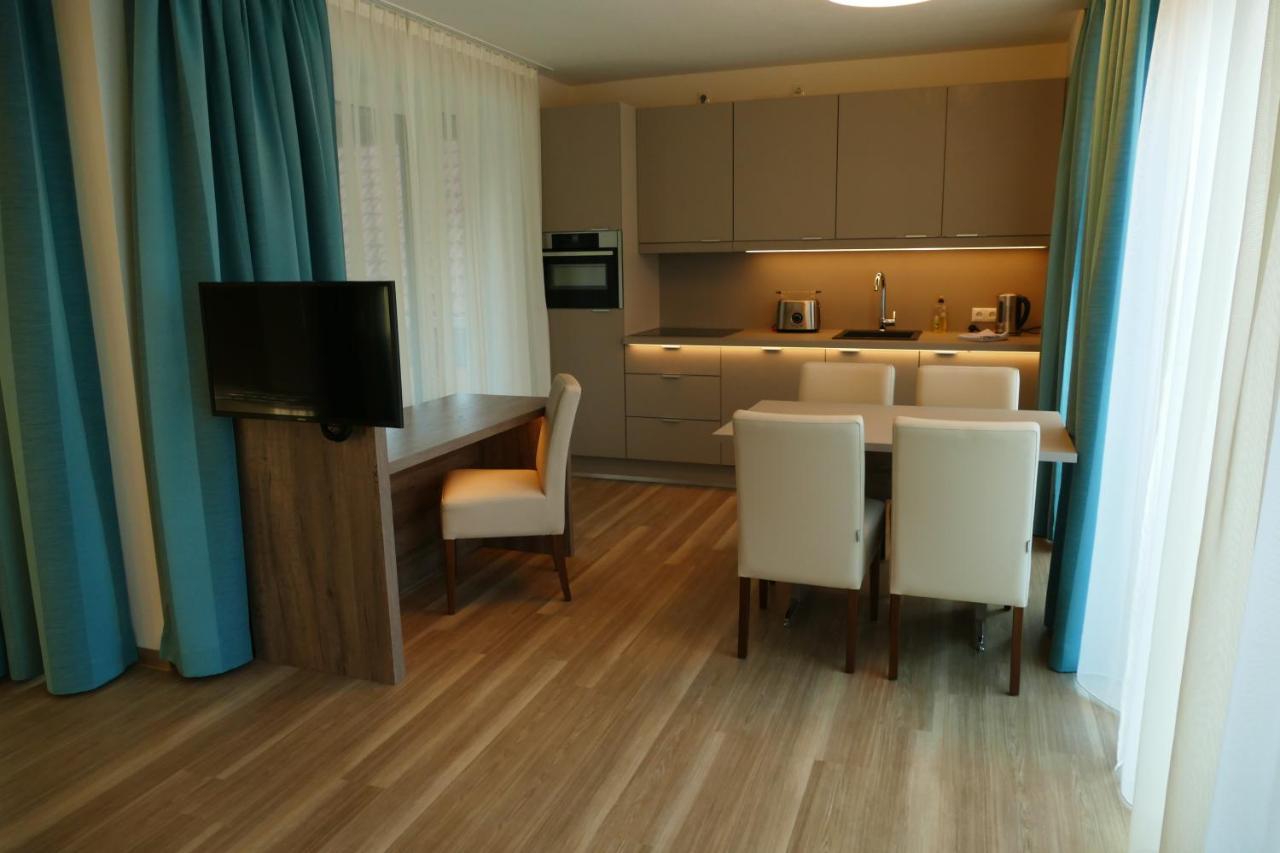 Meyn'S Apartments & Hotel Soltau Ngoại thất bức ảnh