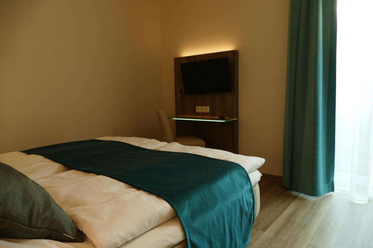 Meyn'S Apartments & Hotel Soltau Ngoại thất bức ảnh