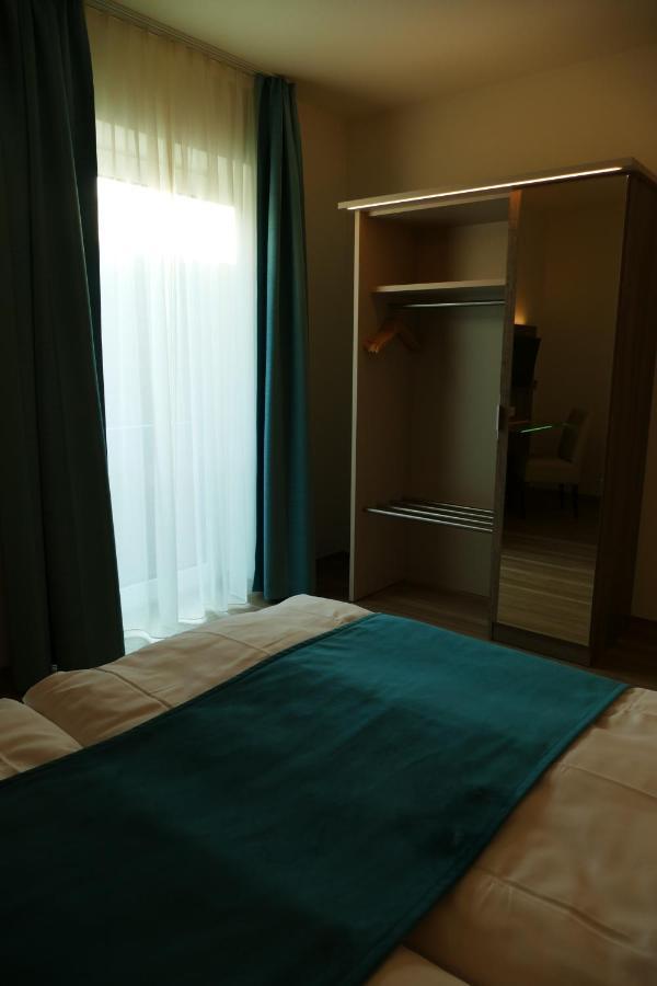 Meyn'S Apartments & Hotel Soltau Ngoại thất bức ảnh